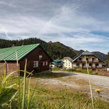 Zettlerhuette Tatil Evi *