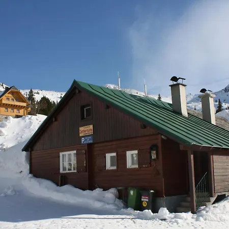 Tatil Evi Zettlerhuette *